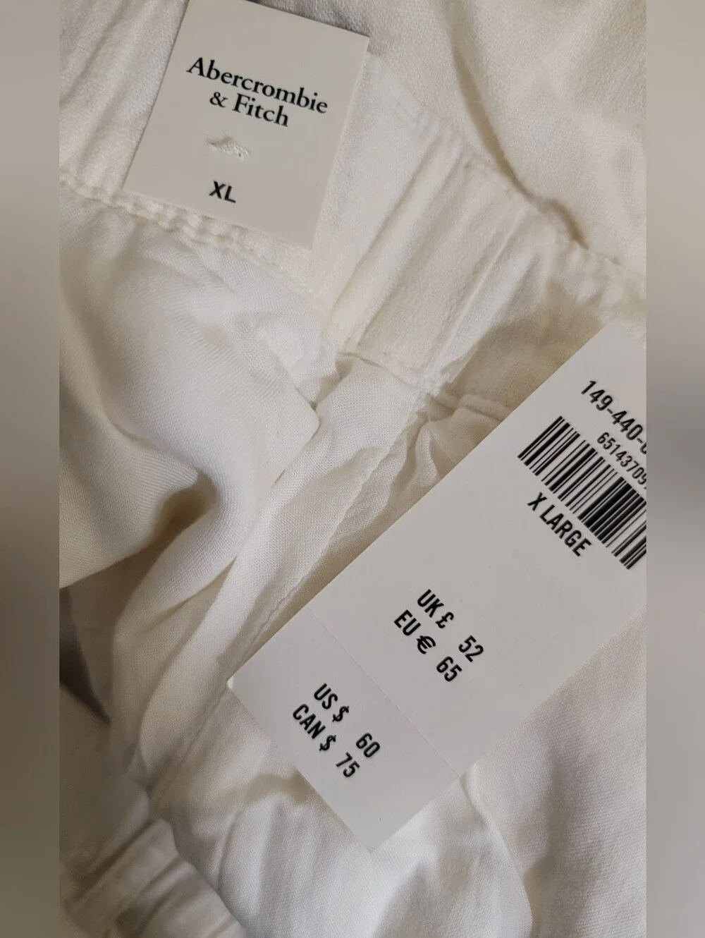 NWT Abercrombie Linen Blend Shorts White XL Pleated Pockets